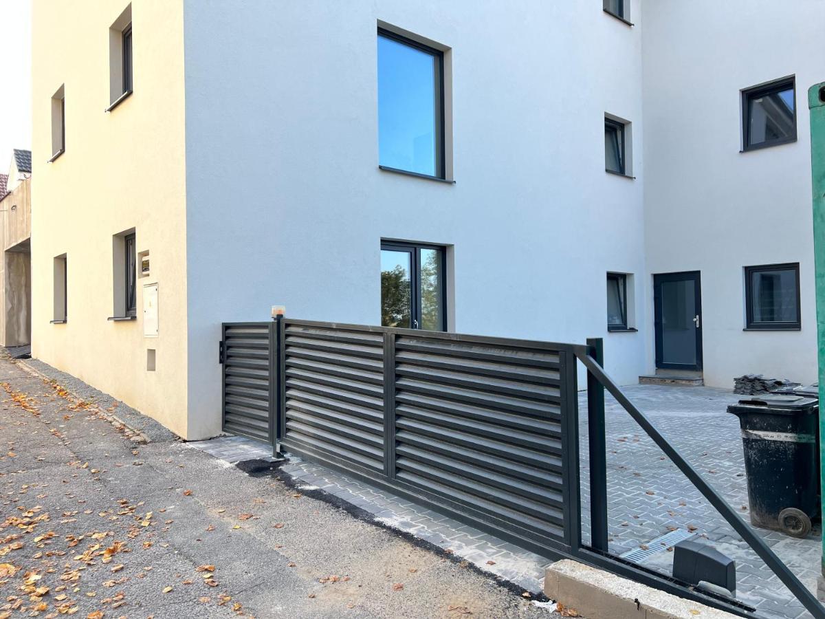 Byt Apartman 74M2 Vyhled Klid Priroda Prag Exterior foto