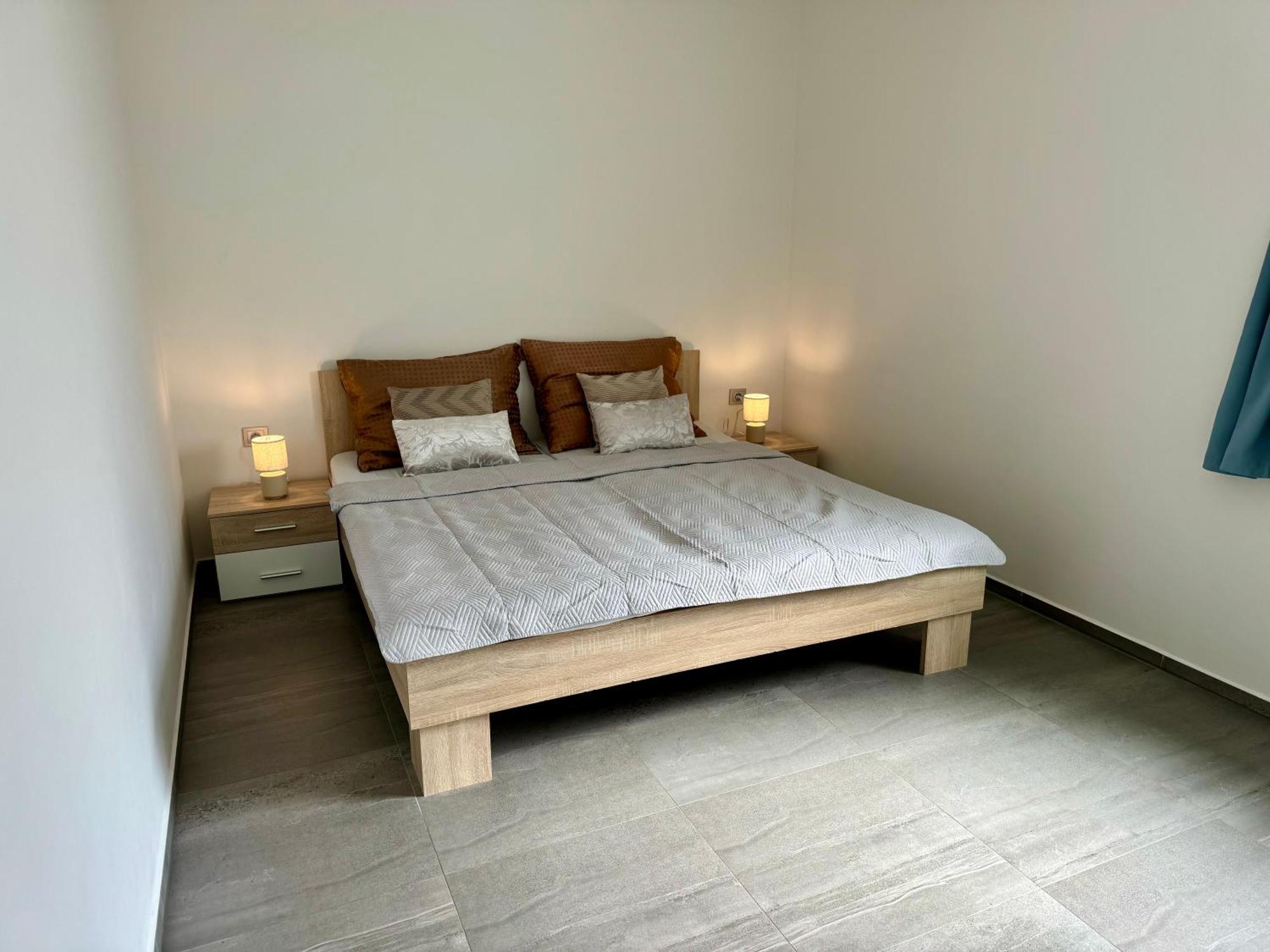 Byt Apartman 74M2 Vyhled Klid Priroda Prag Exterior foto